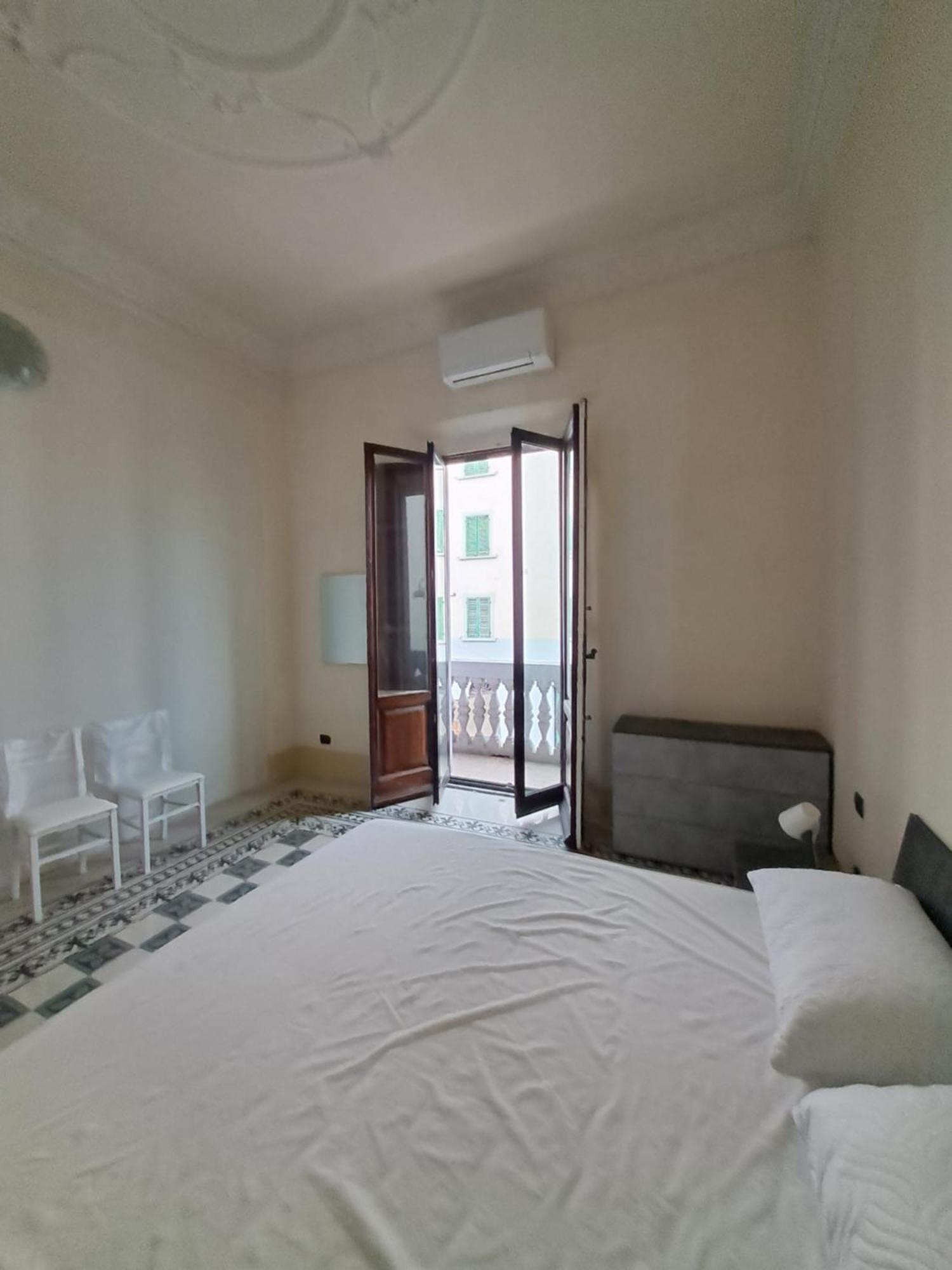 La Villa Dell'Orologio Santa Croce sull' Arno Bilik gambar